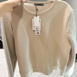 New Zara beige sweater